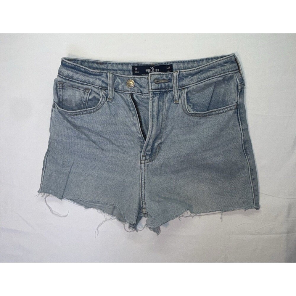 Hollister Ultra High Rise Straight Front Cut Off Shorts. Light Wash Size 0